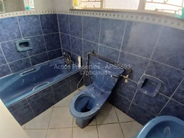 3 Bedroom Cottage/Garden Flat to Rent in Avondale West
