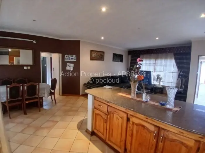 3 Bedroom Cottage/Garden Flat to Rent in Avondale West