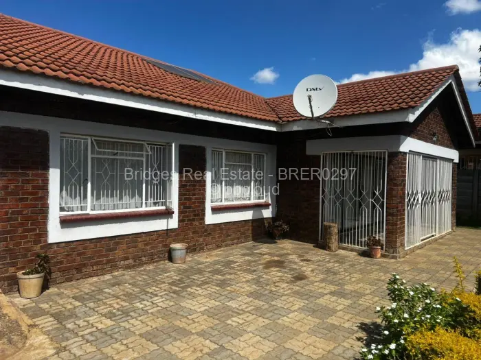 3 Bedroom House for Sale in Glaudina, Harare