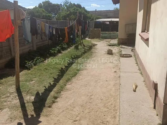 3 Bedroom House for Sale in Waterfalls, Harare