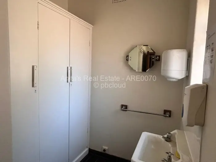 3 Bedroom House for Sale in Suburbs, Bulawayo