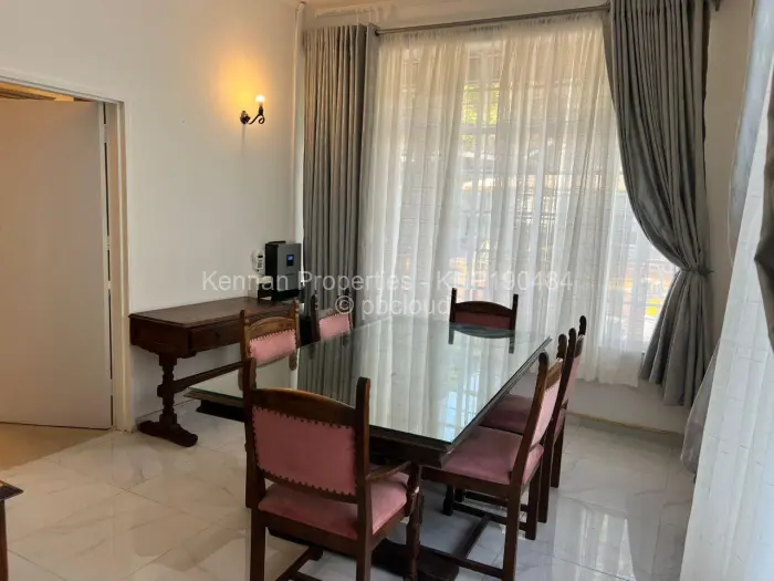 4 Bedroom House to Rent in Greystone Park