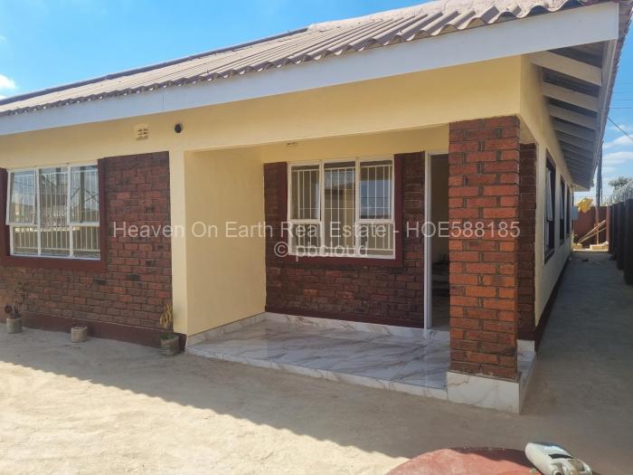 6 Bedroom House for Sale in Granary Park, Harare