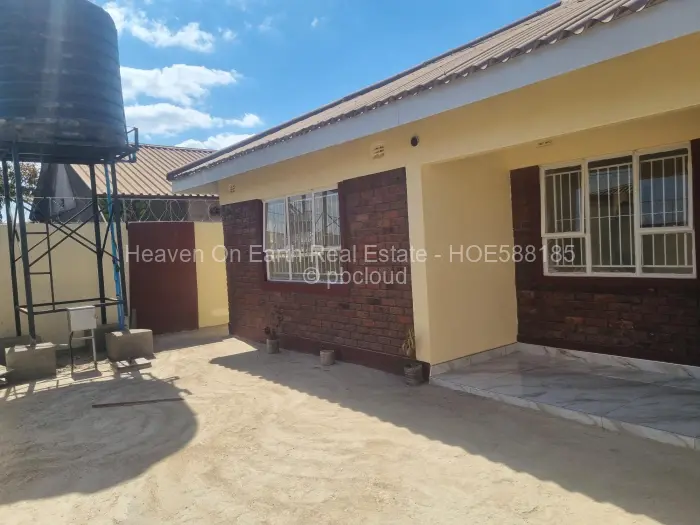 6 Bedroom House for Sale in Granary Park, Harare