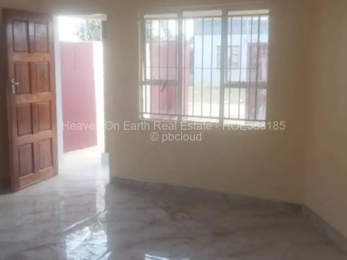 6 Bedroom House for Sale in Granary Park, Harare