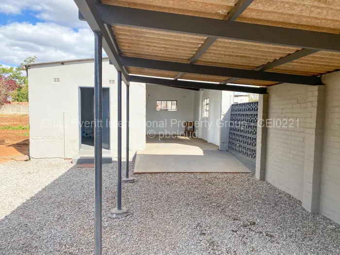 3 Bedroom House for Sale in Killarney, Bulawayo