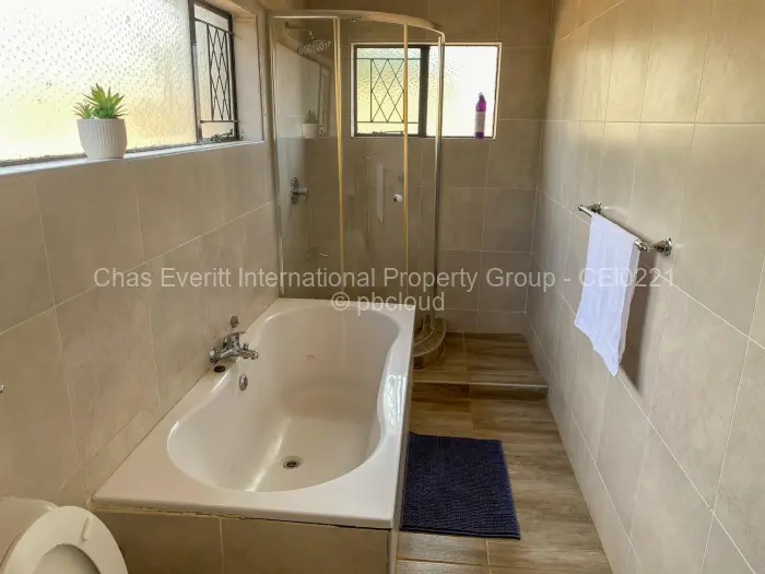 3 Bedroom House for Sale in Killarney, Bulawayo