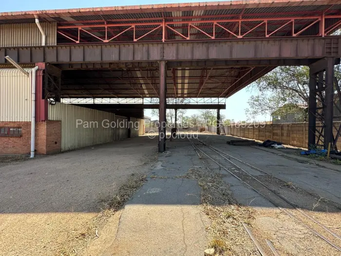Warehouse/Industrial for Sale in Donnington, Bulawayo