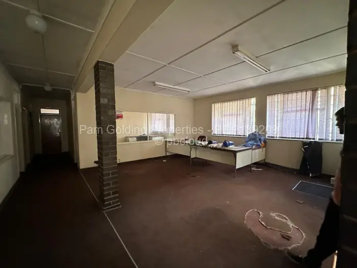 Warehouse/Industrial for Sale in Donnington, Bulawayo