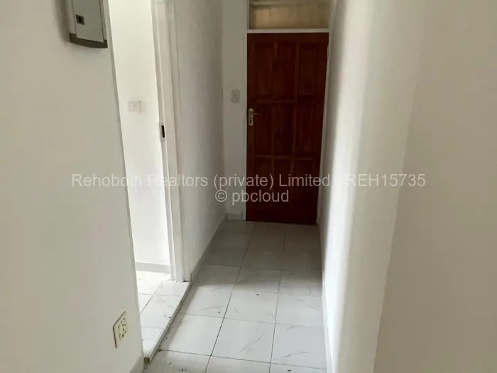 2 Bedroom Cottage/Garden Flat to Rent in Milton Park