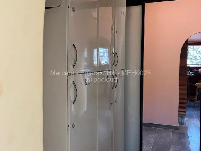 1 Bedroom Cottage/Garden Flat to Rent in Sentosa