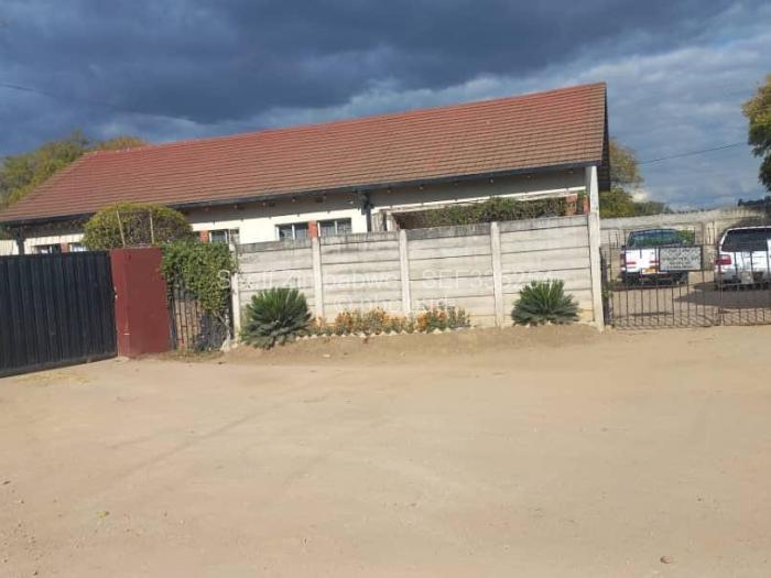 4 Bedroom House for Sale in Braeside, Harare