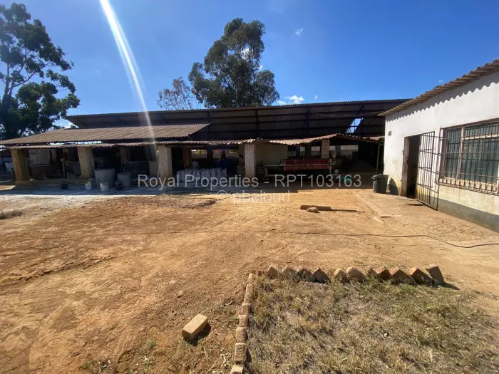Warehouse/Industrial for Sale in Ruwa, Ruwa