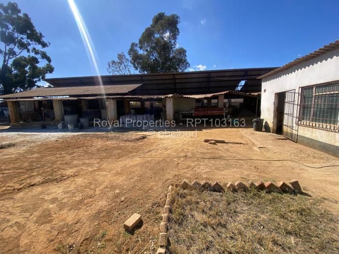 Warehouse/Industrial for Sale in Ruwa, Ruwa