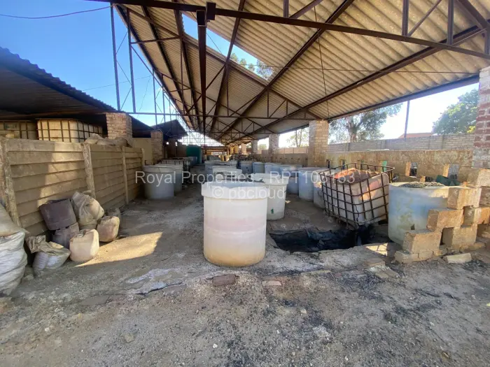 Warehouse/Industrial for Sale in Ruwa, Ruwa