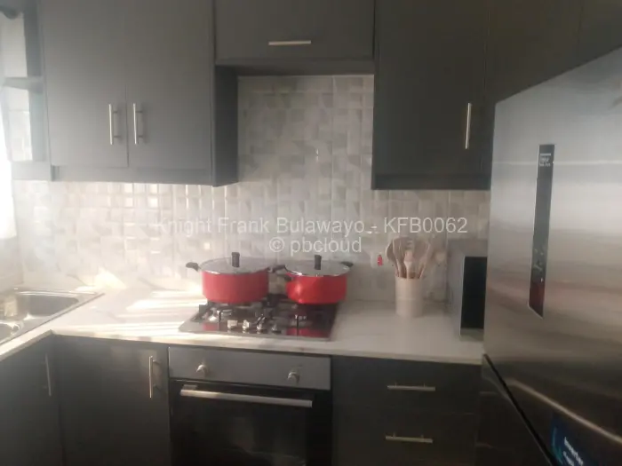 Townhouse/Cluster for Sale in Hillside Byo, Bulawayo