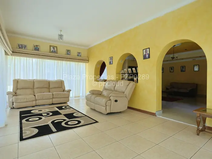House to Rent in Ballantyne Park