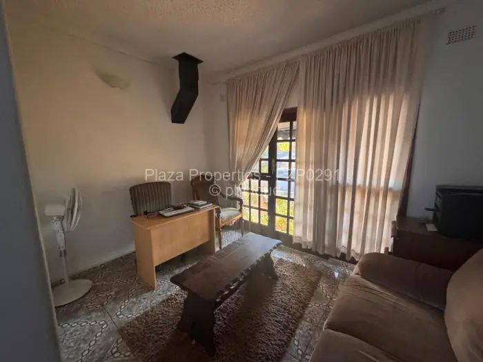 5 Bedroom House for Sale in Helensvale, Harare