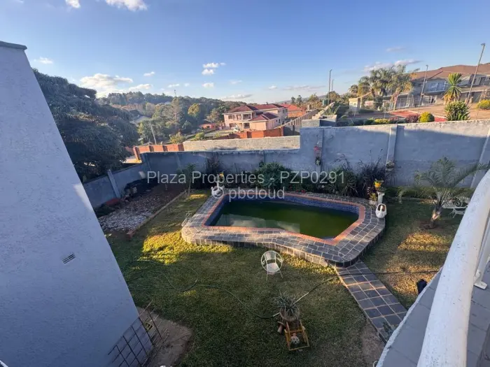 5 Bedroom House for Sale in Helensvale, Harare