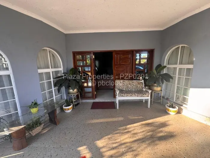 5 Bedroom House for Sale in Helensvale, Harare