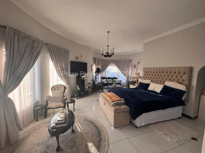 5 Bedroom House for Sale in Helensvale, Harare