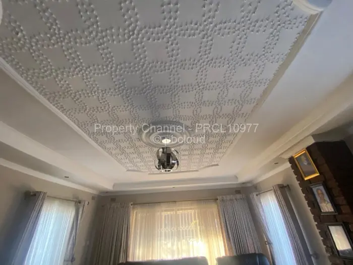 4 Bedroom House for Sale in Bluff Hill, Harare
