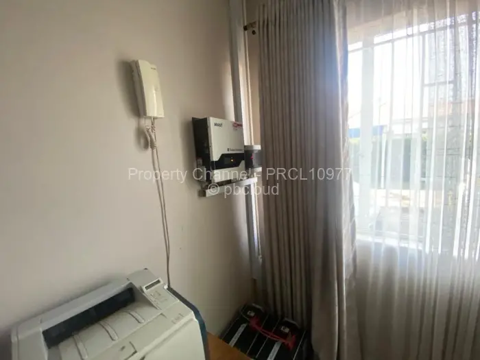 4 Bedroom House for Sale in Bluff Hill, Harare
