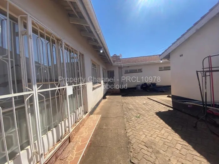 4 Bedroom House for Sale in Belvedere, Harare
