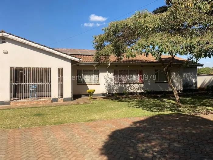 4 Bedroom House for Sale in Belvedere, Harare