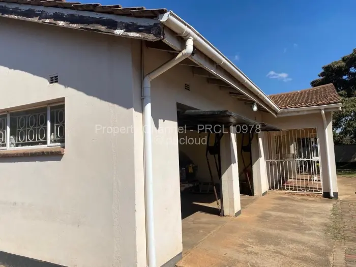 4 Bedroom House for Sale in Belvedere, Harare