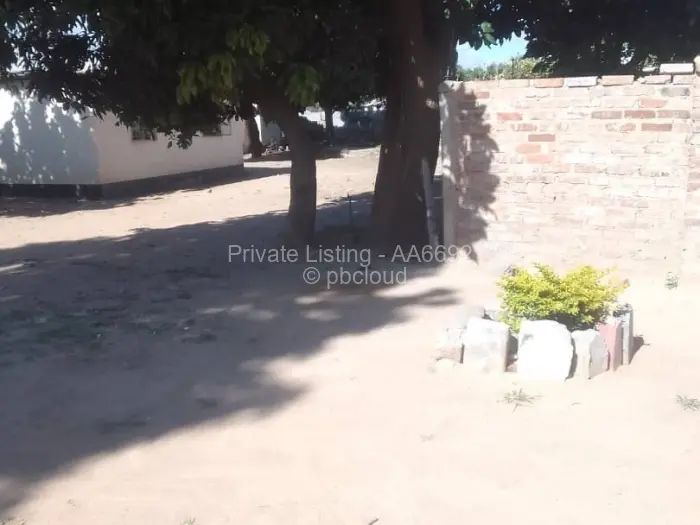 House for Sale in Chitungwiza, Chitungwiza