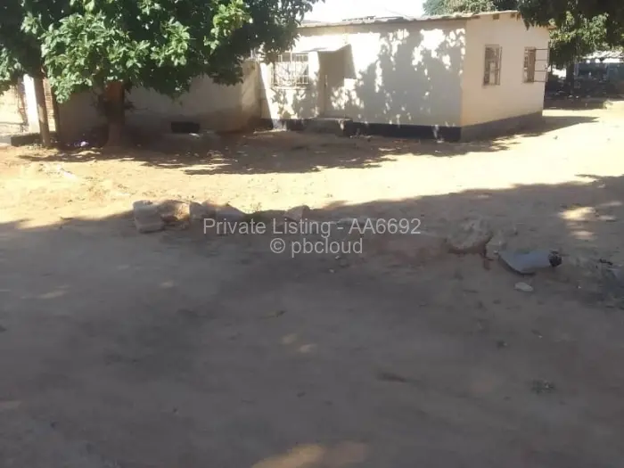 House for Sale in Chitungwiza, Chitungwiza