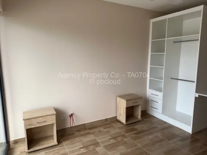 Flat/Apartment to Rent in Borrowdale, Harare