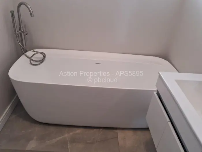 2 Bedroom Cottage/Garden Flat to Rent in Mount Pleasant