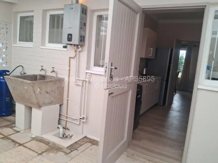 2 Bedroom Cottage/Garden Flat to Rent in Mount Pleasant