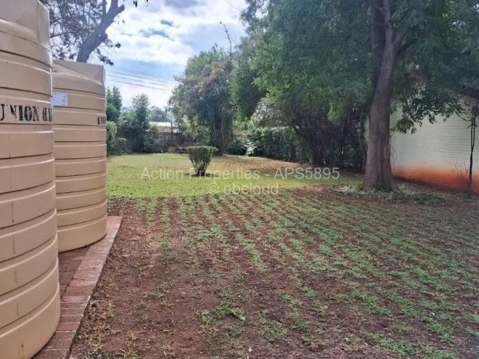 2 Bedroom Cottage/Garden Flat to Rent in Mount Pleasant