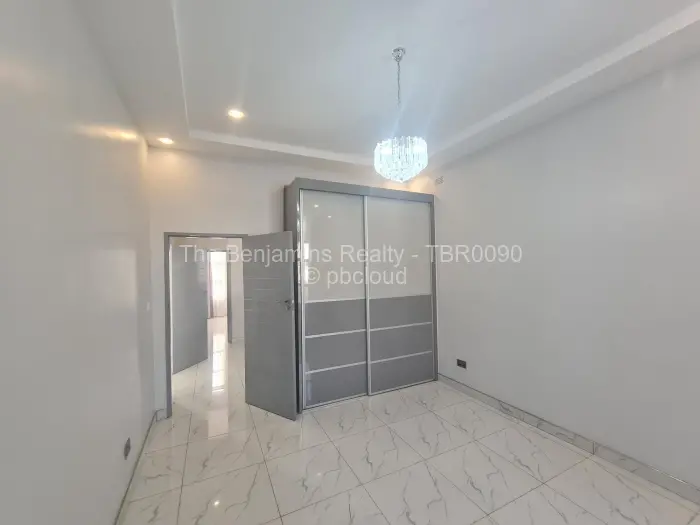 4 Bedroom House to Rent in Vainona