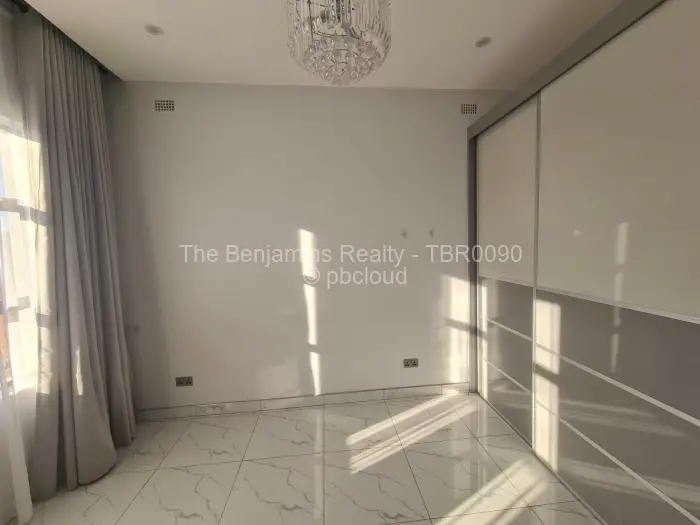 4 Bedroom House to Rent in Vainona