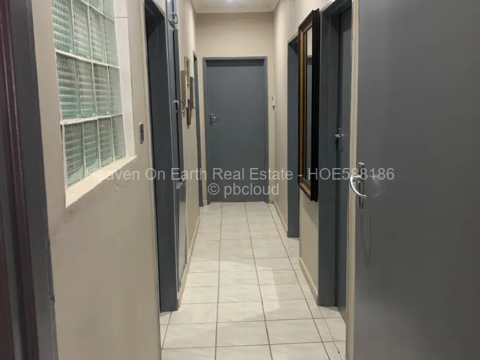 4 Bedroom House to Rent in Vainona