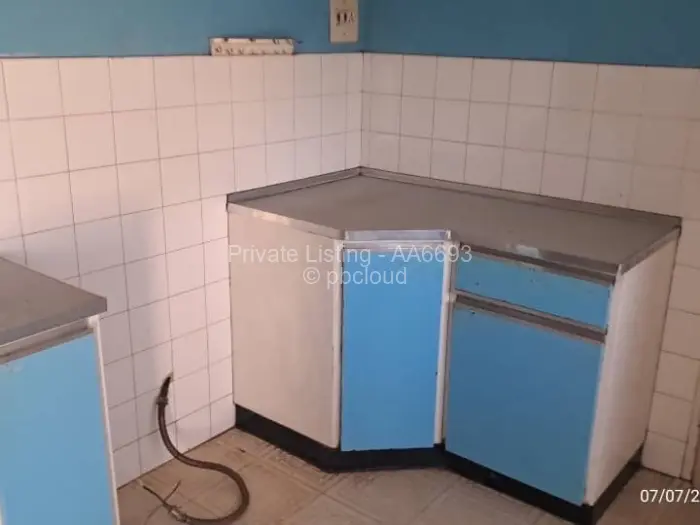 3 Bedroom House for Sale in Bluff Hill, Harare