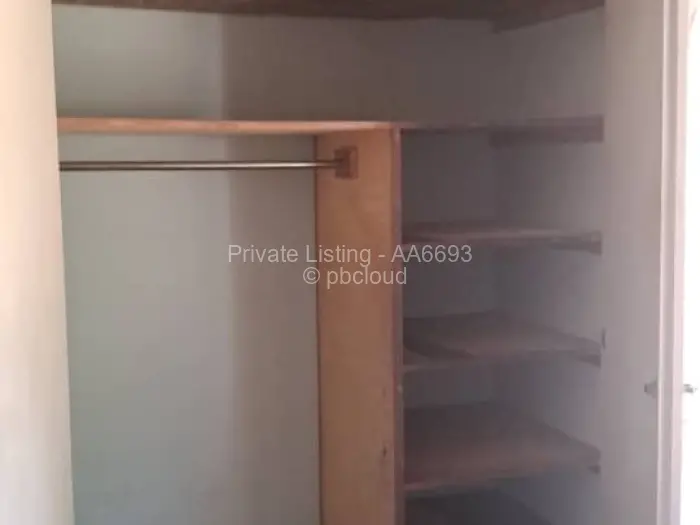 3 Bedroom House for Sale in Bluff Hill, Harare