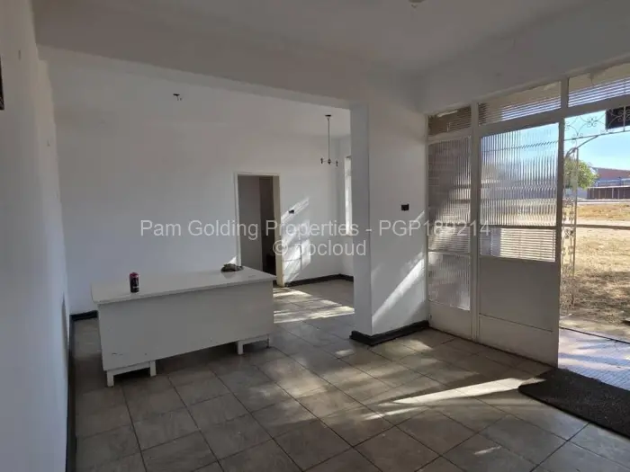 Warehouse/Industrial for Sale in Donnington, Bulawayo