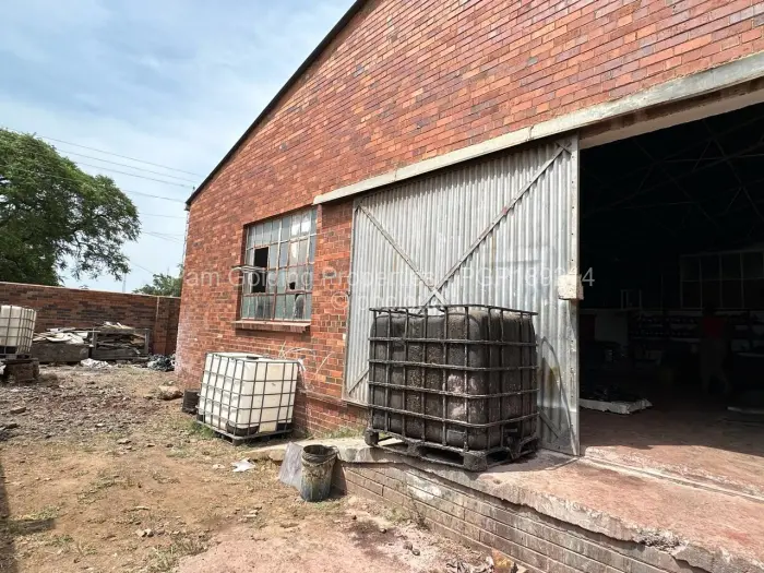 Warehouse/Industrial for Sale in Donnington, Bulawayo