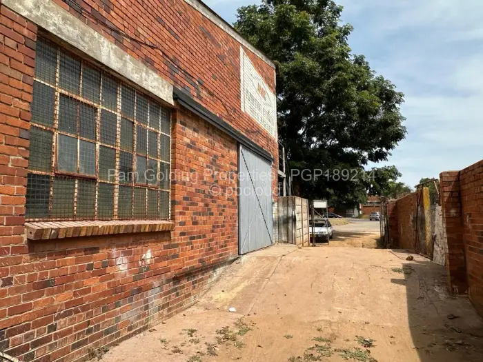 Warehouse/Industrial for Sale in Donnington, Bulawayo