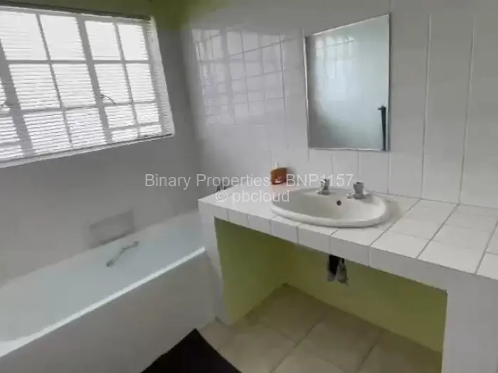 Townhouse/Complex/Cluster to Rent in Helensvale