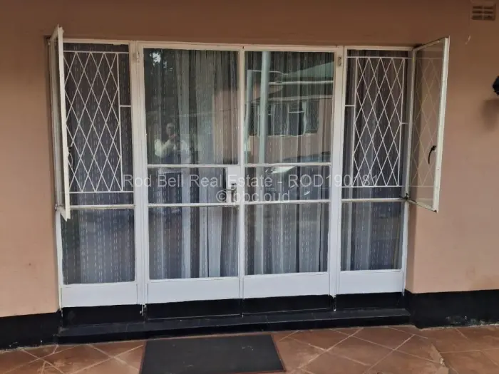1 Bedroom Cottage/Garden Flat to Rent in Greendale