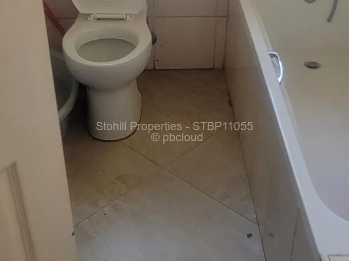 3 Bedroom Cottage/Garden Flat for Sale in Waterfalls, Harare