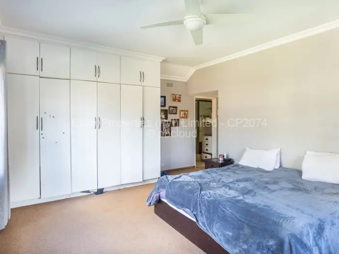 5 Bedroom House for Sale in Chisipite, Harare