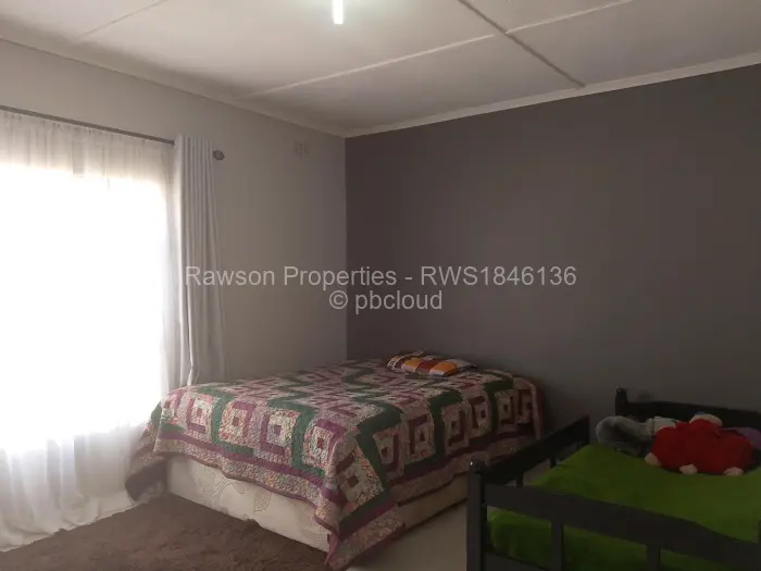 3 Bedroom House for Sale in Ruwa, Ruwa