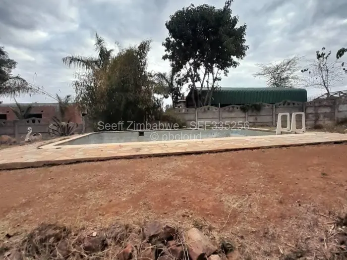 5 Bedroom House for Sale in Sunning Hill, Bulawayo